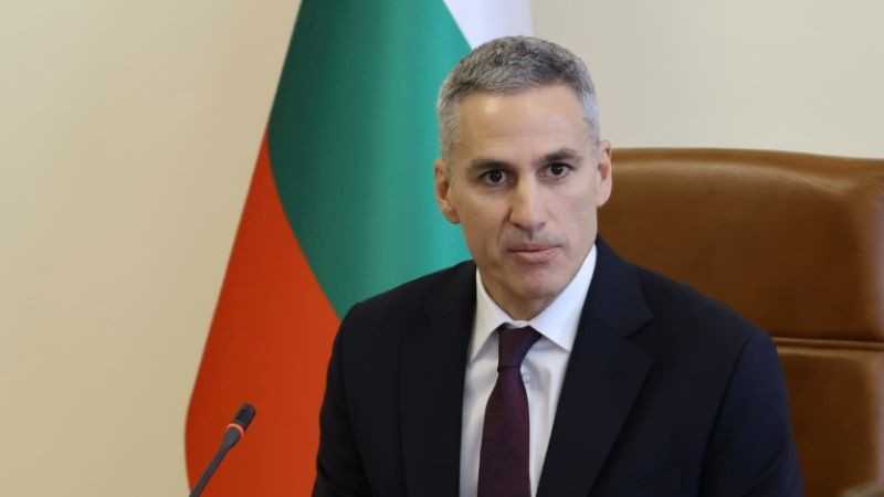 Андрей Гюров не казва ще се кандидатира ли за президент